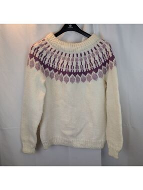 Vintage Handmade Sweater in White and Lilac Pattern Size M(By Measurements)